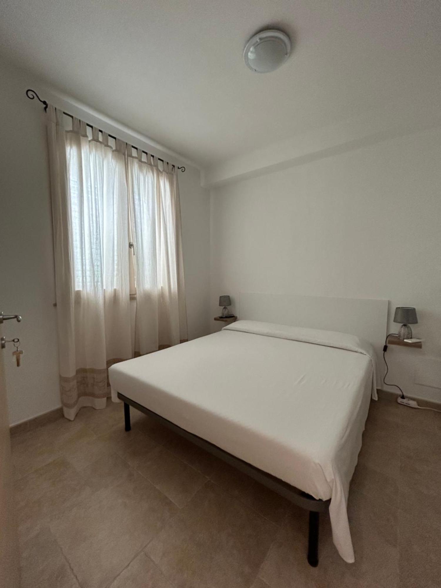 L Angolo Porto Torres Buitenkant foto